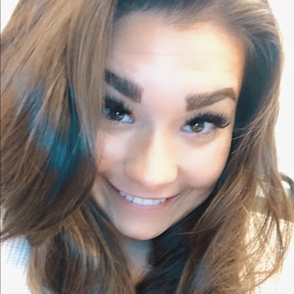 Meet your Posher, Kimberly